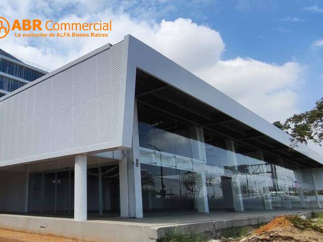 ¡A estrenar! Alquiler Local ideal Showroom 424m² - Av. Las A