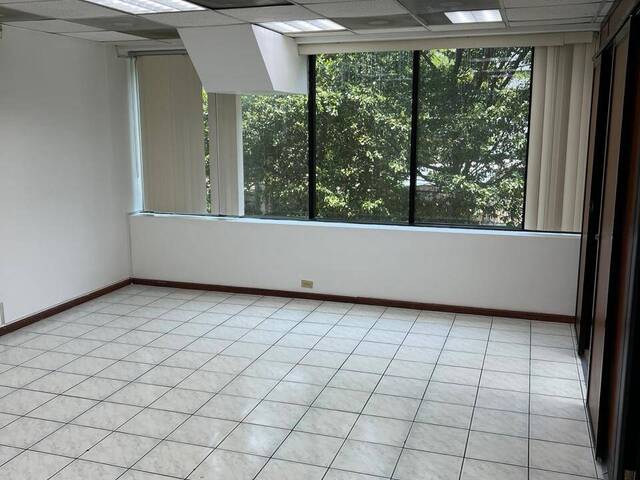 #5438 - Oficinas para Alquiler en Guayaquil - G - 3