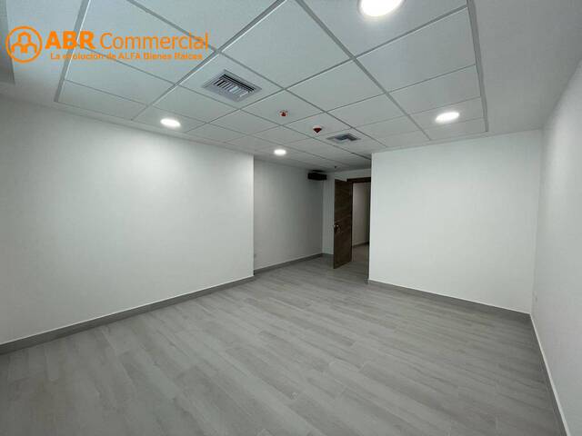 #4662 - Oficinas para Venta en Samborondón - G